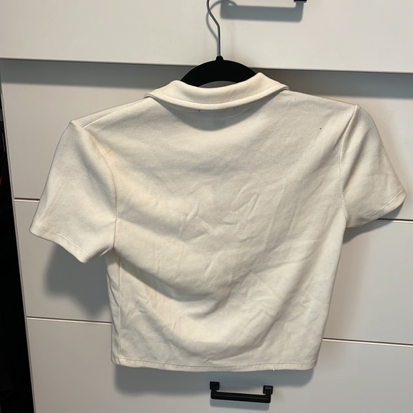 Button down cropped top - Picture 3 of 3